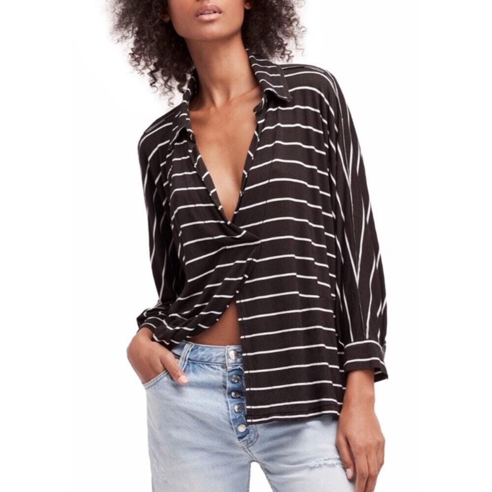 We the Free People Can't Fool Me Top Womens XS Black White Striped Oversized